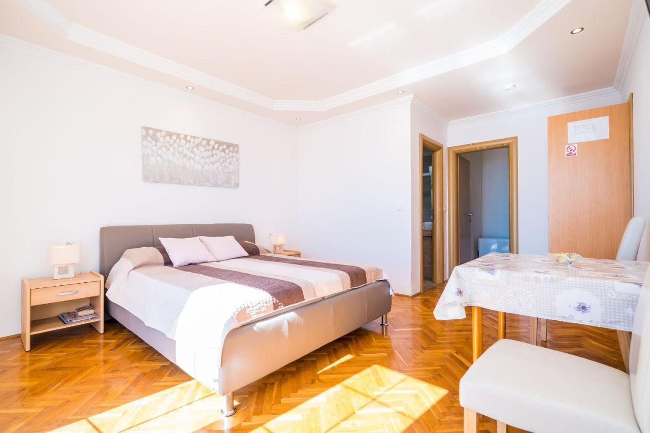 Apartments Marnic- Blue Chill Mlini Luaran gambar